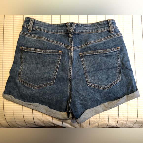 Dynamite jean shorts. Still good condition- they just don’t fit. High waisted. - Picture 2 of 3